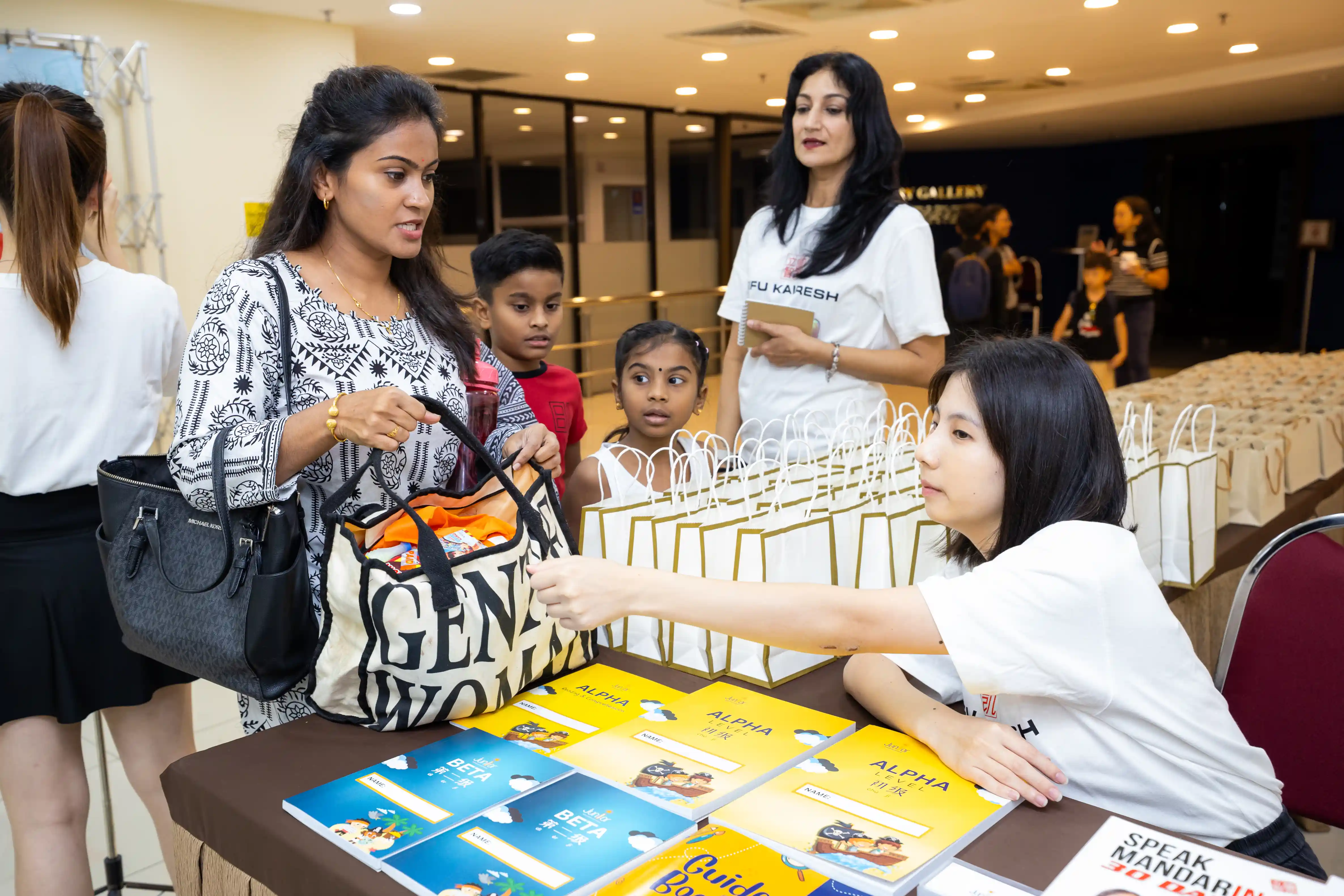 Junior Mandarin Academy activity